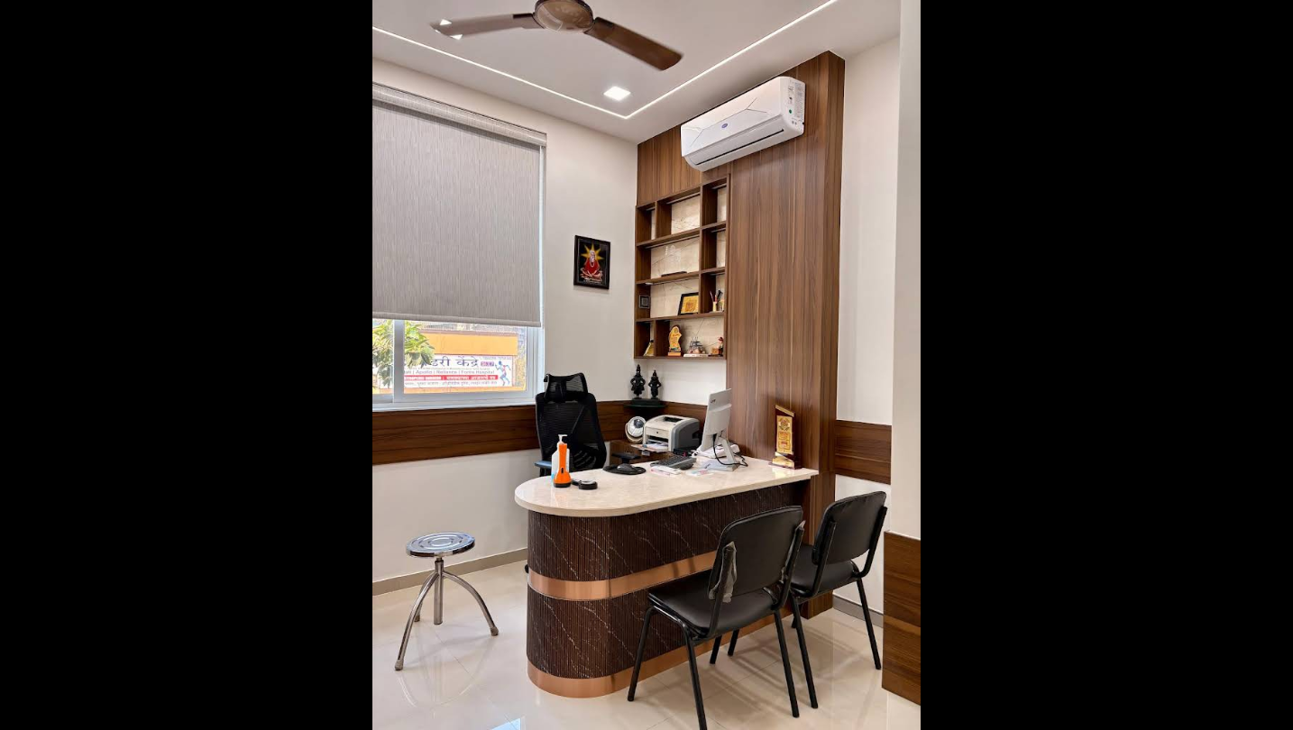 Dermatologist in Thane - Clinic Image 7